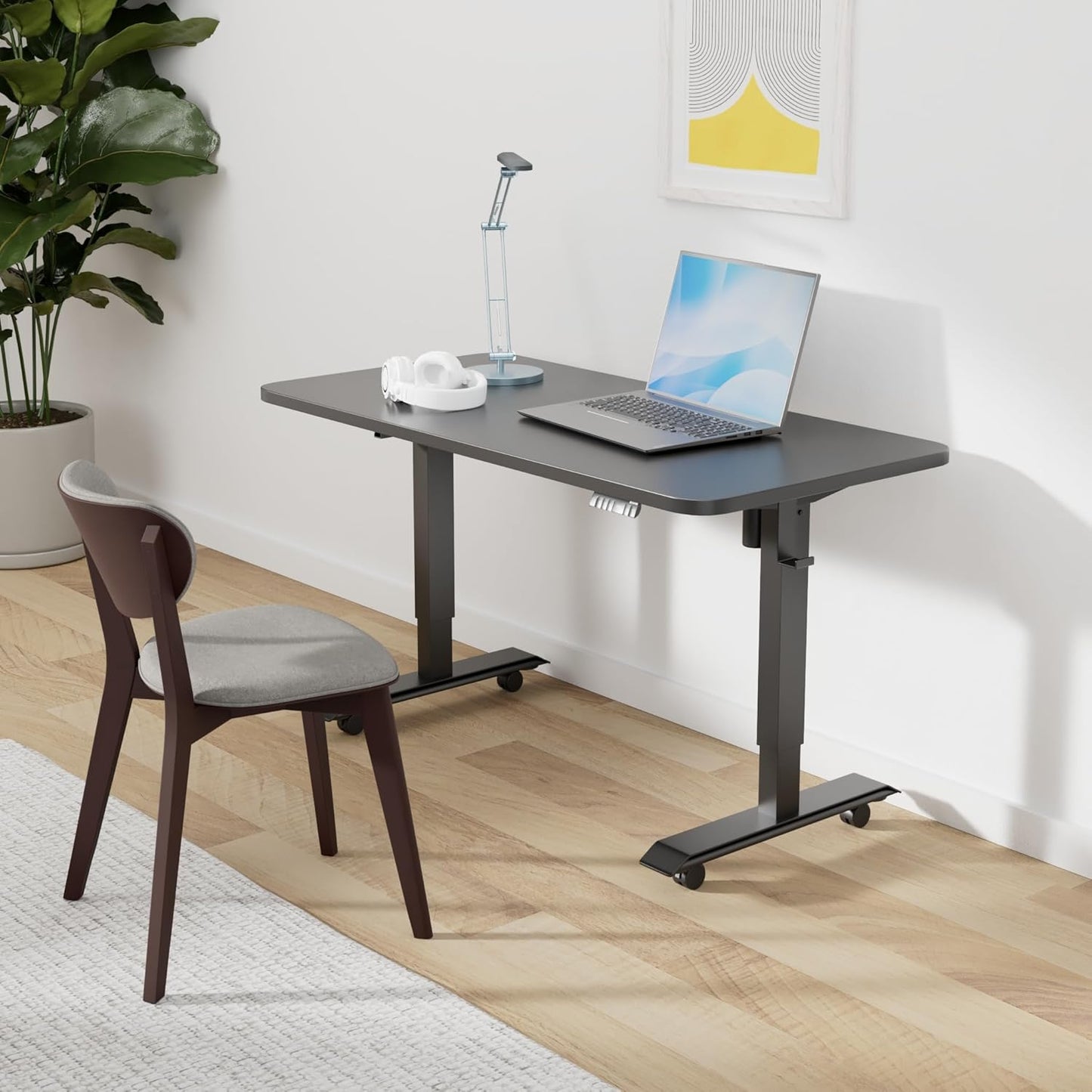 Electric Smart Standing Gaming Desk 